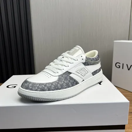 ジバンシィ カジュアルシューズ