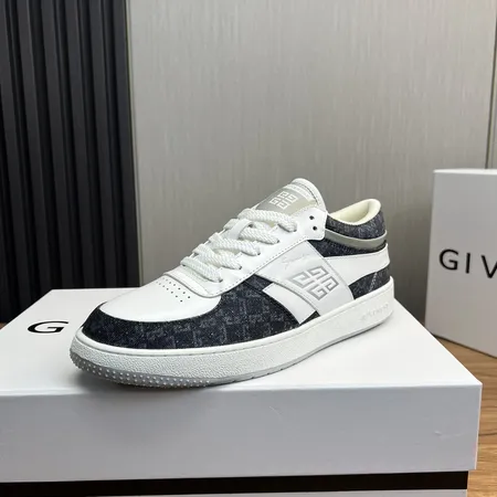 ジバンシィ カジュアルシューズ