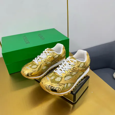 ボッテガ ヴェネタ スニーカー