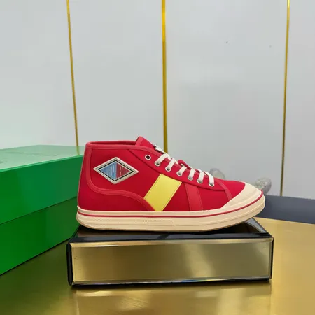 ボッテガ ヴェネタ カジュアルシューズ