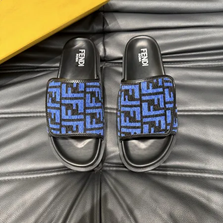 フェンディ スリッパ