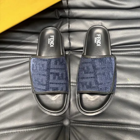 フェンディ スリッパ