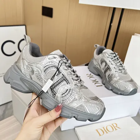 ディオール カジュアルシューズ