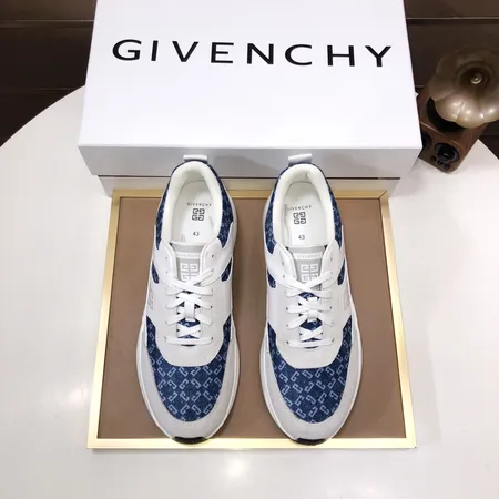 ジバンシィ スニーカー