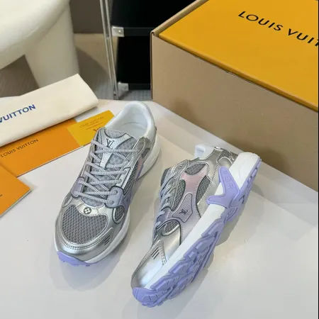 ルイヴィトン スニーカー