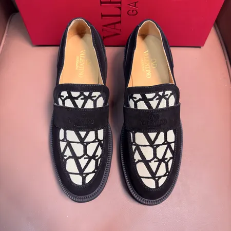 ヴァレンティノ ビジネスシューズ