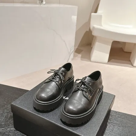 シャネル ビジネスシューズ