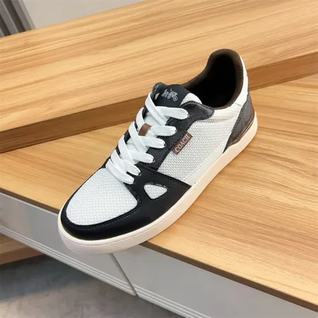 コーチ カジュアルシューズ