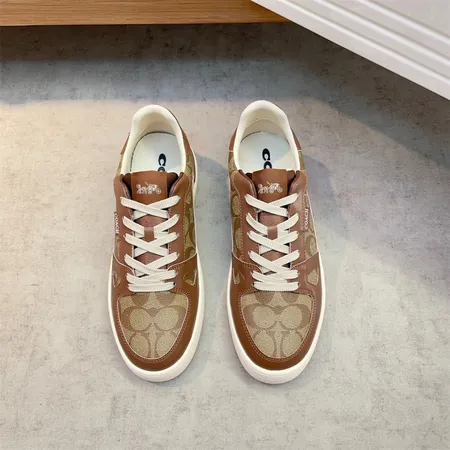 コーチ カジュアルシューズ