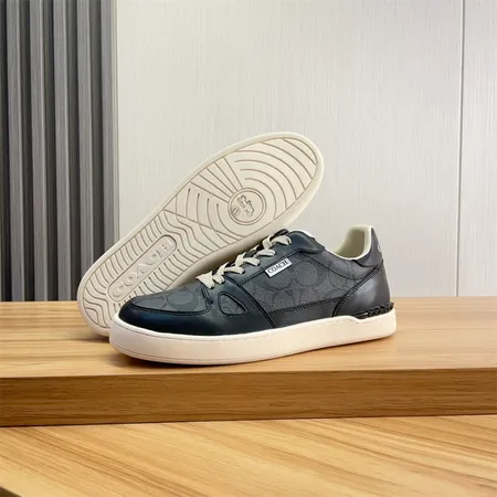 コーチ カジュアルシューズ