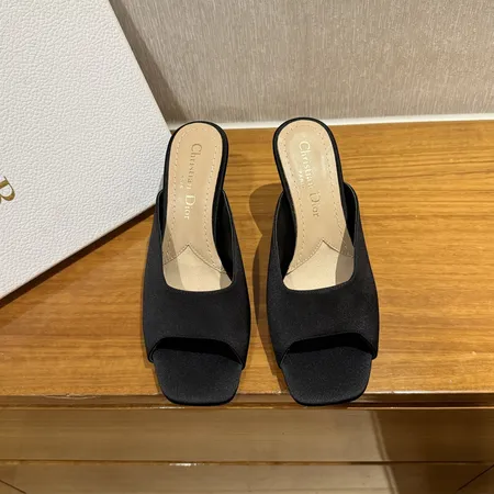 ディオール サンダル