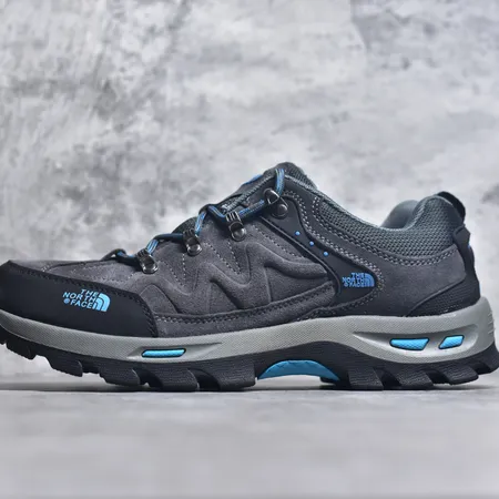 ノースフェイス スニーカー