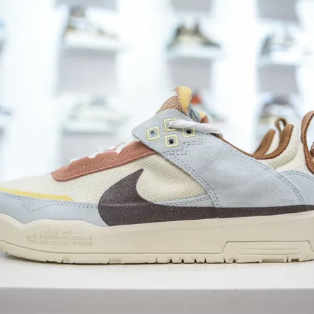 ナイキ カジュアルシューズ