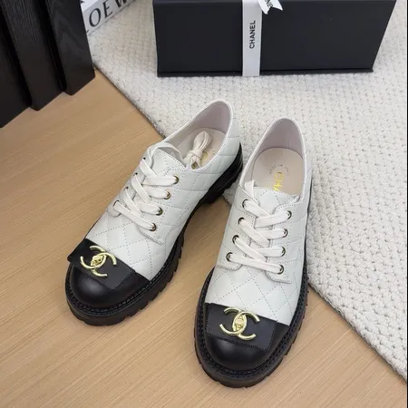 シャネル ビジネスシューズ