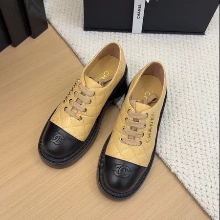 シャネル ビジネスシューズ