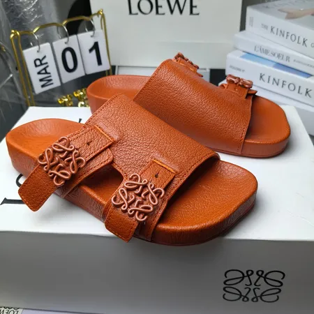 ロエベ サンダル