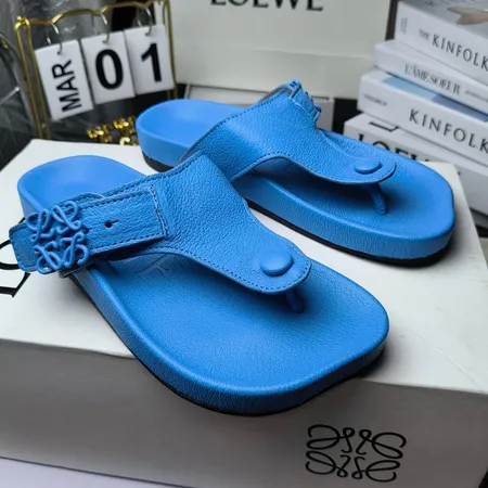 ロエベ サンダル