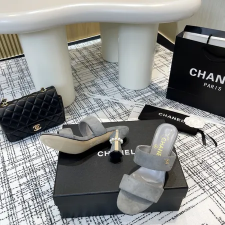 シャネル サンダル