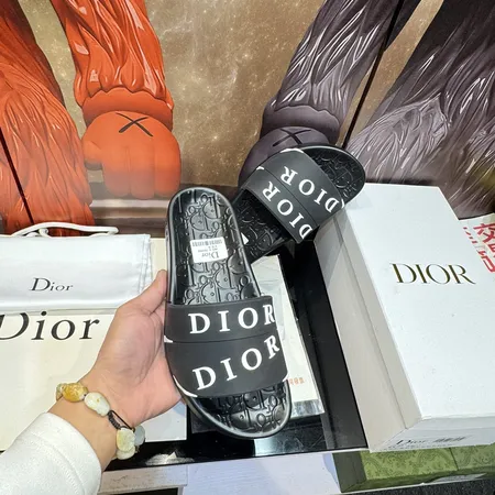 ディオール スリッパ