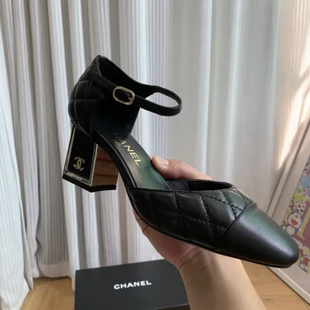 シャネル サンダル