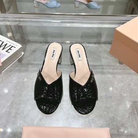 ミュウミュウ サンダル