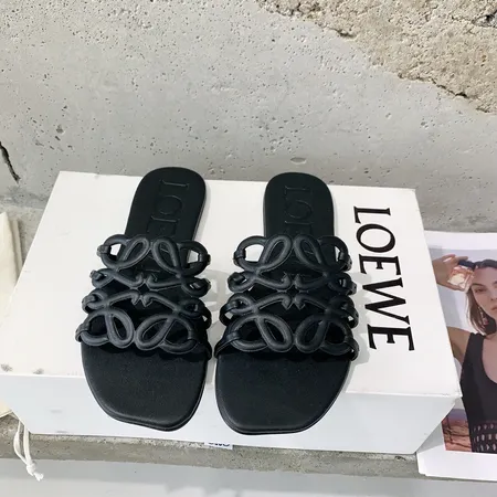 ロエベ スリッパ