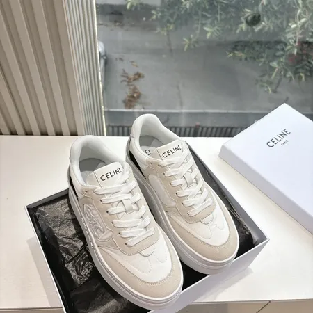 セリーヌ カジュアルシューズ