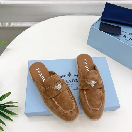 プラダ スリッパ