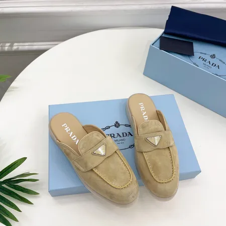 プラダ スリッパ