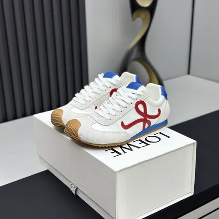 ロエベ カジュアルシューズ