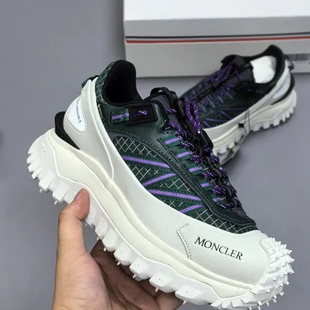 モンクレール スニーカー