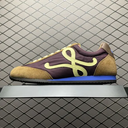 ロエベ スニーカー