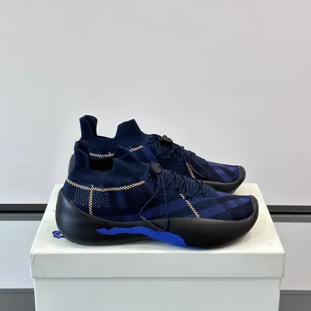 バーバリー ス スニーカー