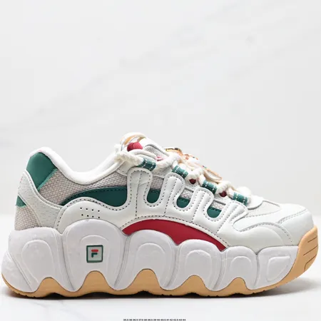 フィラ スニーカー