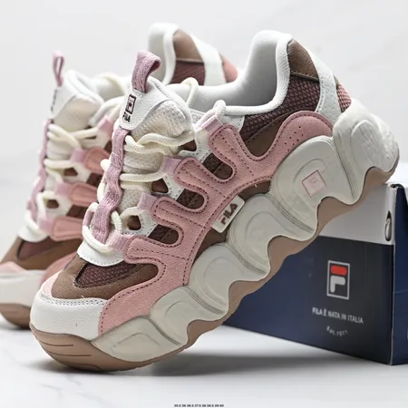 フィラ スニーカー