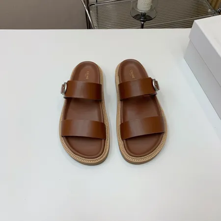 セリーヌ スリッパ