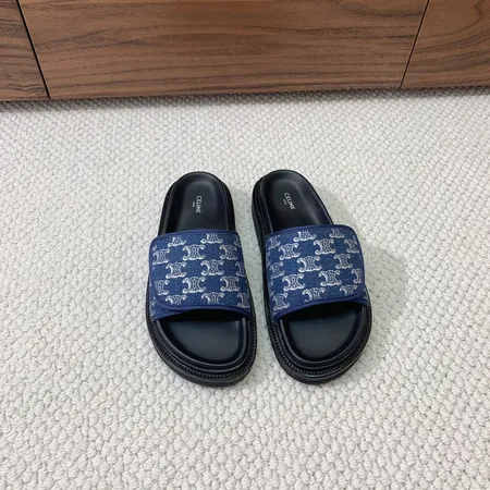 セリーヌ スリッパ