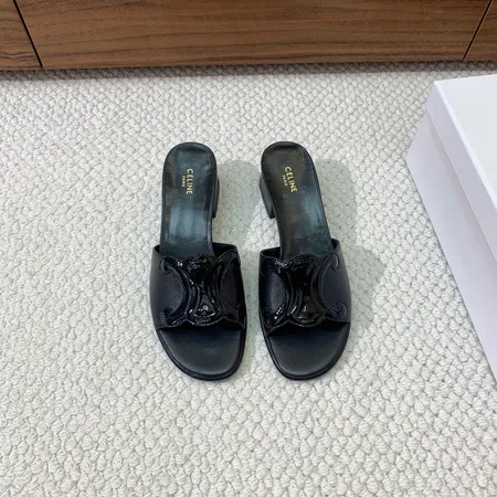 セリーヌ サンダル