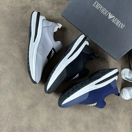 アルマーニ カジュアルシューズ