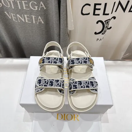 ディオール サンダル