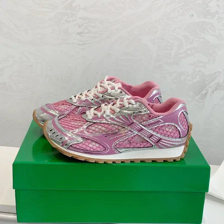 ボッテガ ヴェネタ カジュアルシューズ