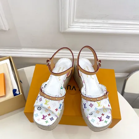 ルイヴィトン サンダル