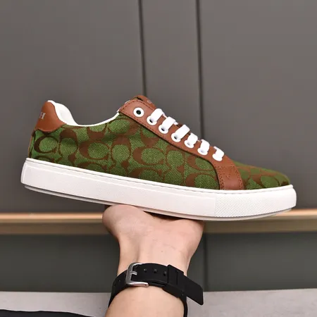 コーチ カジュアルシューズ