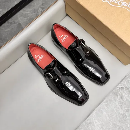 クリスチャン・ルブタン ビジネスシューズ