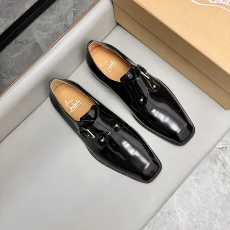 クリスチャン・ルブタン ビジネスシューズ