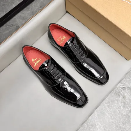 クリスチャン・ルブタン ビジネスシューズ