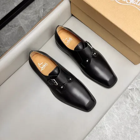 クリスチャン・ルブタン ビジネスシューズ