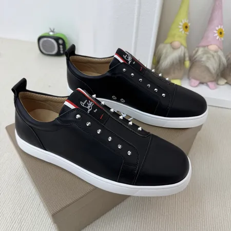 クリスチャン・ルブタン カジュアルシューズ