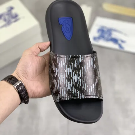 バーバリー ス スリッパ