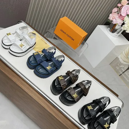 ルイヴィトン サンダル